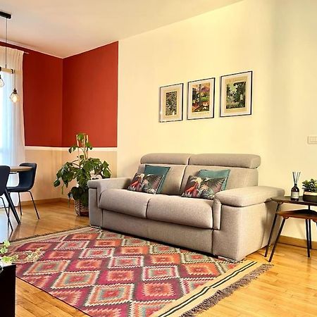 Appartamento Moderno In Tenuta Melloni Anzola dell'Emilia Exteriör bild