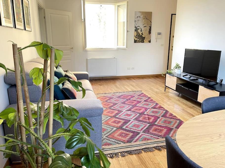 Appartamento Moderno In Tenuta Melloni Anzola dell'Emilia Exteriör bild