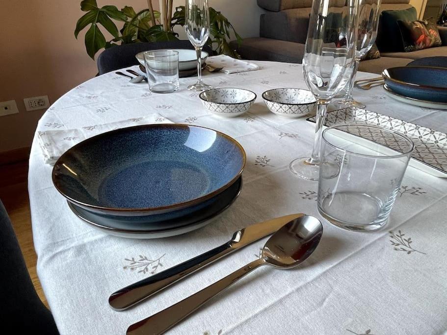 Appartamento Moderno In Tenuta Melloni Anzola dell'Emilia Exteriör bild